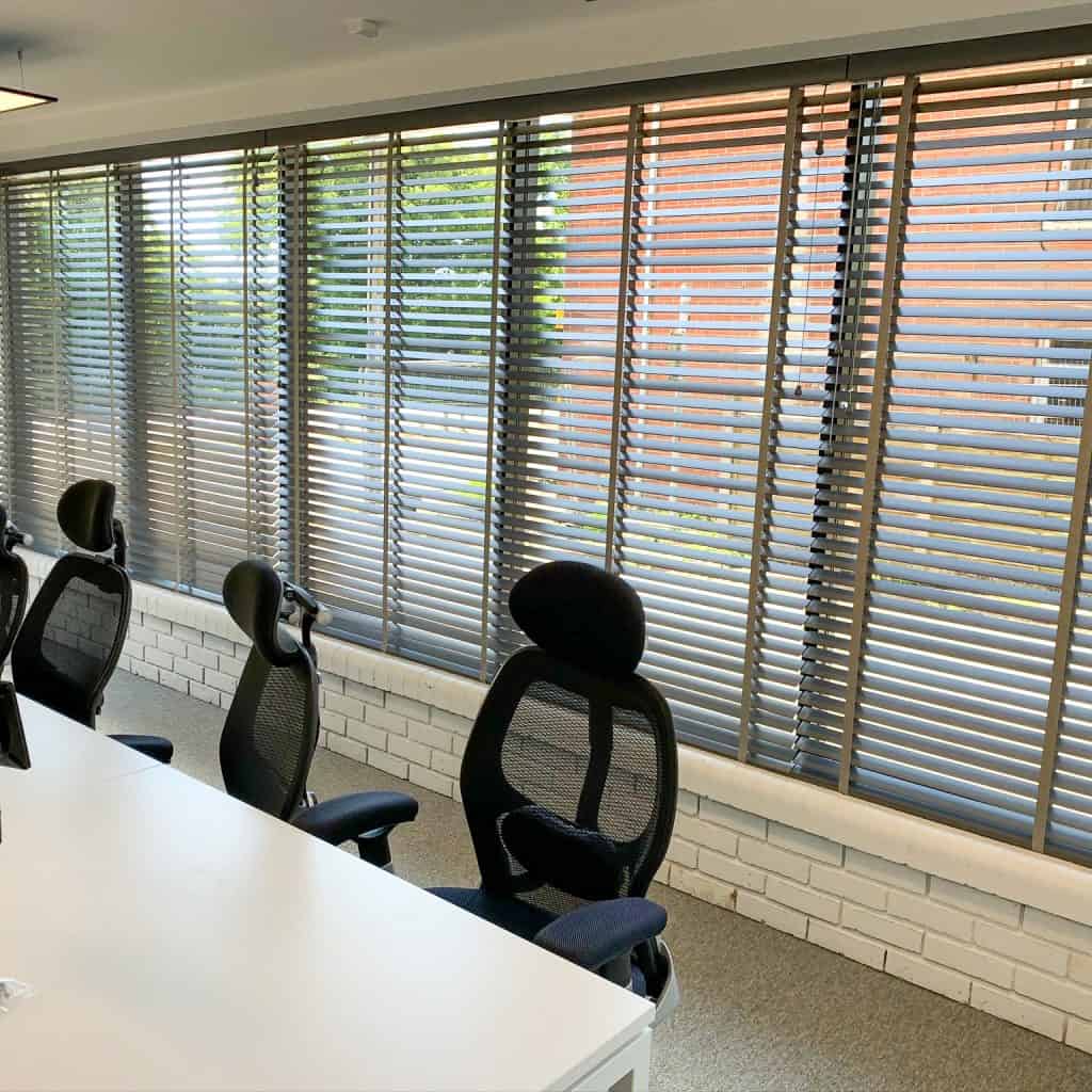 Commercial Wood Venetian Blinds